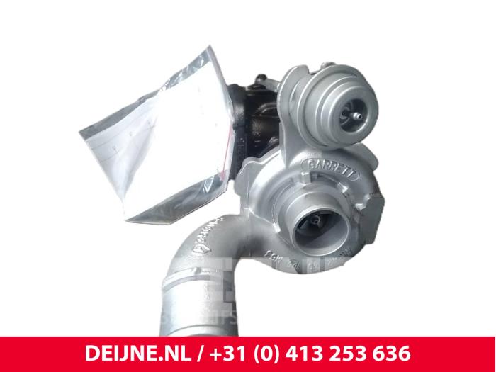 Skontrolowane Turbo Opel Vivaro Cena € 242,00 Z VAT oferowane przez van Deijne Onderdelen Uden B.V.