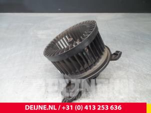 Usados Motor de ventilador de calefactor Citroen Berlingo Precio € 36,30 IVA incluido ofrecido por van Deijne Onderdelen Uden B.V.