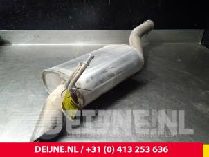 Usagé Silencieux arrière (echappement) Mercedes V (447.8) 2.1 200 CDI, 200 d 16V Prix sur demande proposé par van Deijne Onderdelen Uden B.V.