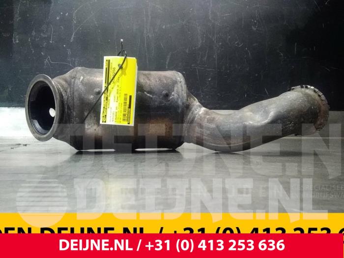 Catalytic converters with part number A2044904356 stock