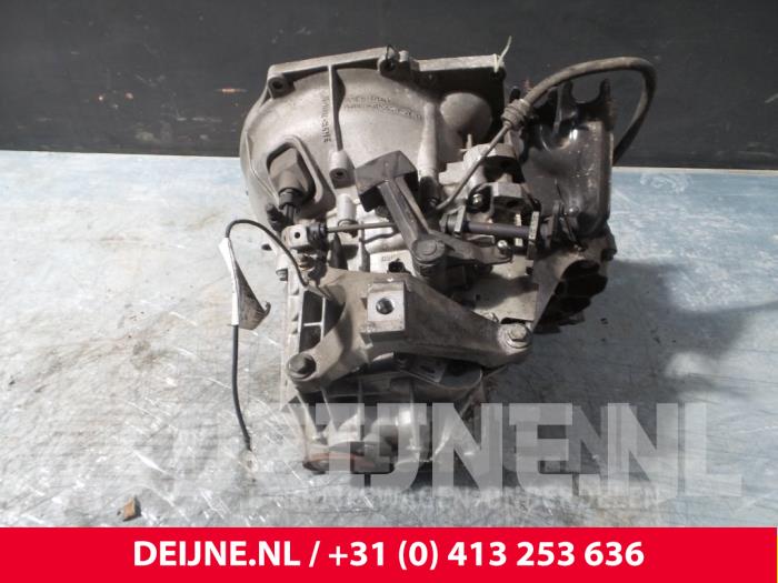 Gearbox from a Ford C-Max 2006