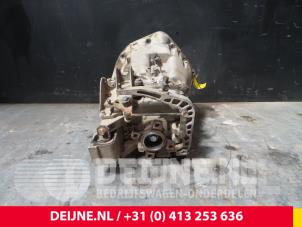 Used Gearbox Mercedes Vito Price € 423,50 Inclusive VAT offered by van Deijne Onderdelen Uden B.V.