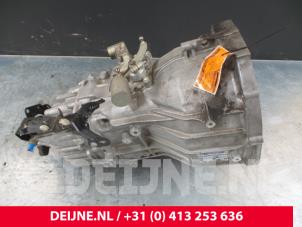 Used Gearbox Opel Movano Price € 968,00 Inclusive VAT offered by van Deijne Onderdelen Uden B.V.