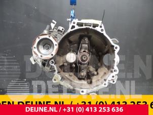 Gebrauchte Getriebe Volkswagen Polo Preis € 200,00 Margenregelung angeboten von van Deijne Onderdelen Uden B.V.