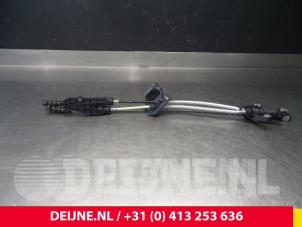Used Gearbox shift cable Volkswagen Crafter (SY) 2.0 TDI Price € 90,75 Inclusive VAT offered by van Deijne Onderdelen Uden B.V.