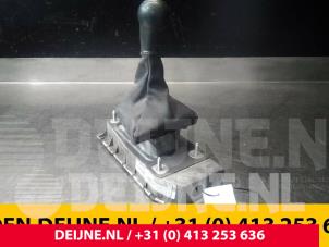 Usagé Levier de vitesse Seat Ibiza IV (6J5) 1.4 TDI Prix € 45,00 Règlement à la marge proposé par van Deijne Onderdelen Uden B.V.