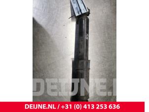 Gebrauchte Stoßdämpfer rechts hinten Mercedes Citan (415.6) 1.5 111 CDI Preis € 60,50 Mit Mehrwertsteuer angeboten von van Deijne Onderdelen Uden B.V.