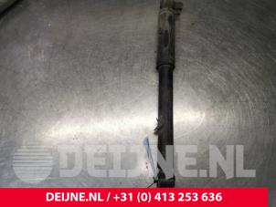 Used Rear shock absorber, right Mercedes Vito (447.6) 1.6 111 CDI 16V Price € 60,50 Inclusive VAT offered by van Deijne Onderdelen Uden B.V.