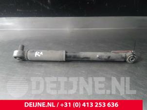 Used Rear shock absorber, right Mercedes Vito Tourer (447.7) 2.2 114 CDI 16V Price € 48,40 Inclusive VAT offered by van Deijne Onderdelen Uden B.V.