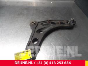 Used Front lower wishbone, right Nissan Primastar Price € 42,35 Inclusive VAT offered by van Deijne Onderdelen Uden B.V.