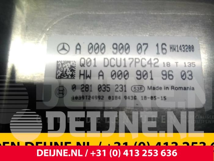 Adblue Steuergerät van een Mercedes-Benz Vito (447.6) 1.6 109 CDI 16V 2018