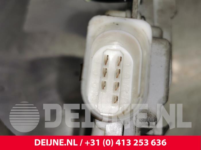 Audi A6 C6 4F A3 8P Offside Front Right Door Lock Latch Catch 4F2837016 | UK