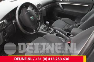 Gebrauchte Airbag Set + Modul Skoda Superb (3U4) 2.0 TDI 16V Preis € 500,00 Margenregelung angeboten von van Deijne Onderdelen Uden B.V.