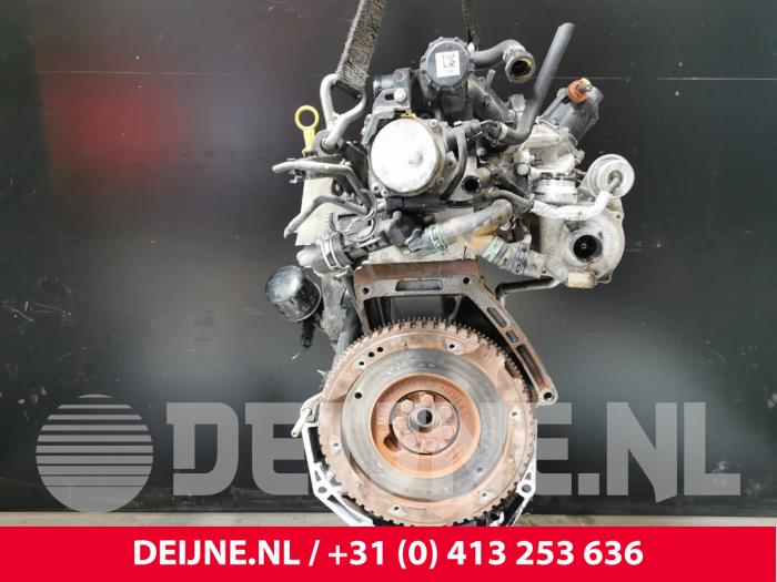 Engine from a Nissan NV200 2012