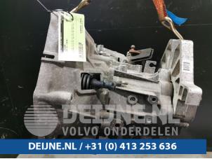 Used Gearbox Fiat Panda (312) 1.3 D 16V Multijet Price € 250,00 Margin scheme offered by van Deijne Onderdelen Uden B.V.