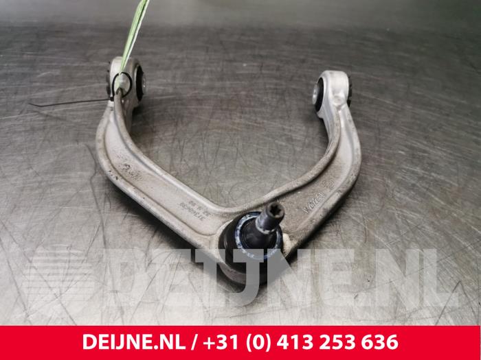 Front upper wishbone, left from a Volvo XC90 II 2.0 D5 16V AWD 2019