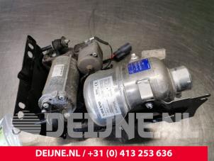 Used Compressor Volvo XC90 II 2.0 D5 16V AWD Price € 350,00 Margin scheme offered by van Deijne Onderdelen Uden B.V.