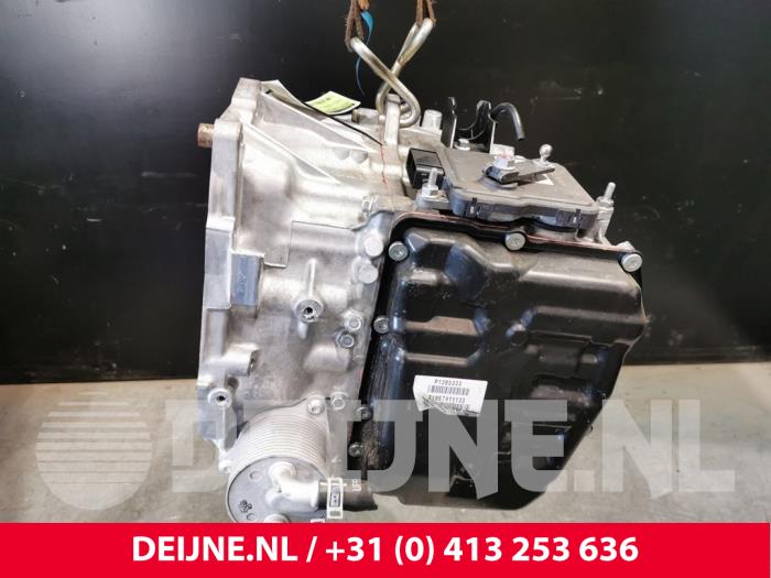 Gearbox from a Volvo XC90 II 2.0 D5 16V AWD 2019