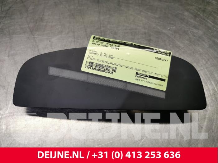 Used Interior display Volvo XC90 II 2.0 D5 16V AWD Price € 75,00 Margin scheme offered by van Deijne Onderdelen Uden B.V.