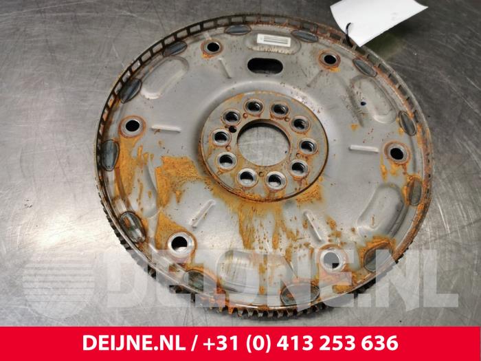 Starter ring gear from a Volvo XC90 II 2.0 D5 16V AWD 2019