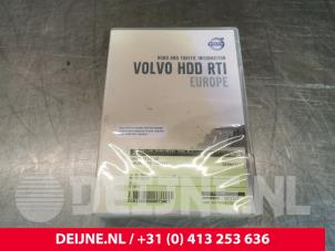 Usagé CD navigation Volvo V40 (MV) 1.6 D2 Prix € 20,00 Règlement à la marge proposé par van Deijne Onderdelen Uden B.V.