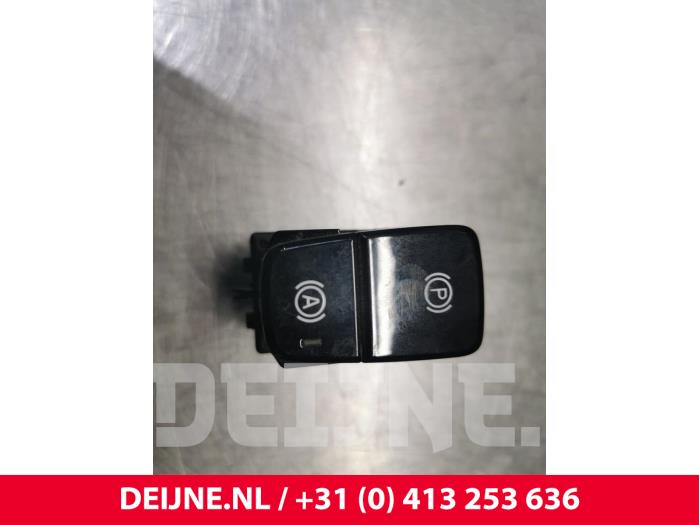 Gebrauchte Handbremse Schalter Volvo XC40 (XZ) 2.0 D3 16V Preis € 45,00 Margenregelung angeboten von van Deijne Onderdelen Uden B.V.