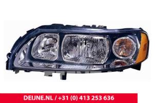 Nowe Reflektor lewy Volvo S60 Cena € 229,90 Z VAT oferowane przez van Deijne Onderdelen Uden B.V.