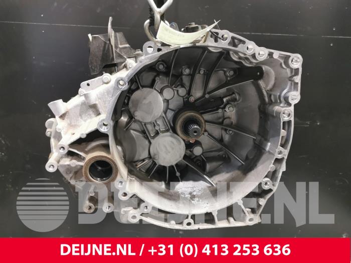 Getriebe van een Volvo XC40 (XZ) 2.0 D3 16V 2019