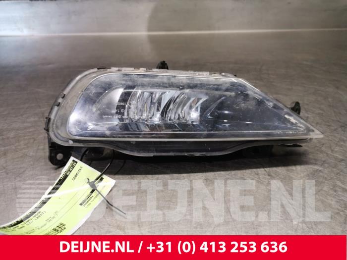 Fog light, front left Volvo S90 II 2.0 D5 16V AWD - 31395865 VOLVO