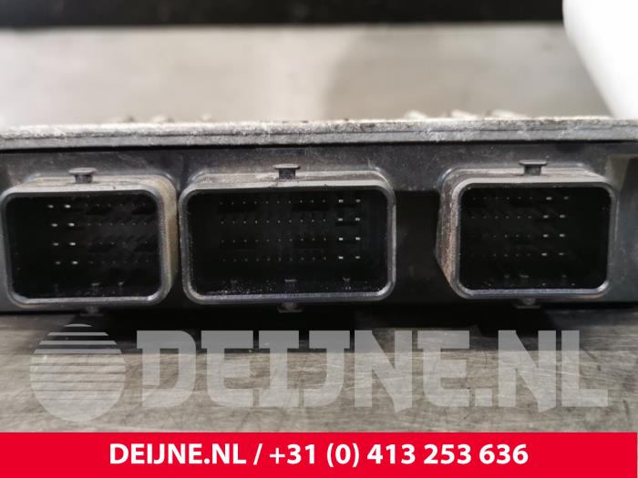 Used Engine management computer Nissan NV200 Price € 169,40 Inclusive VAT offered by van Deijne Onderdelen Uden B.V.