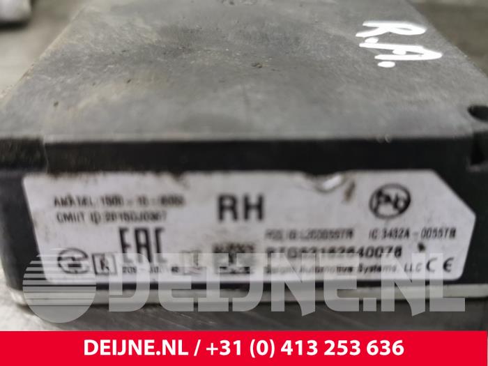Module (miscellaneous) Volvo S90 II 2.0 D5 16V AWD - 31499940