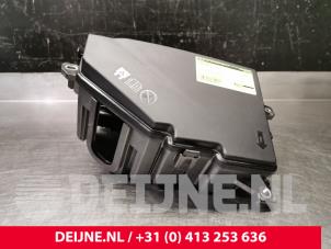 Used Fuse box Volvo S90 II 2.0 D5 16V AWD Price € 75,00 Margin scheme offered by van Deijne Onderdelen Uden B.V.
