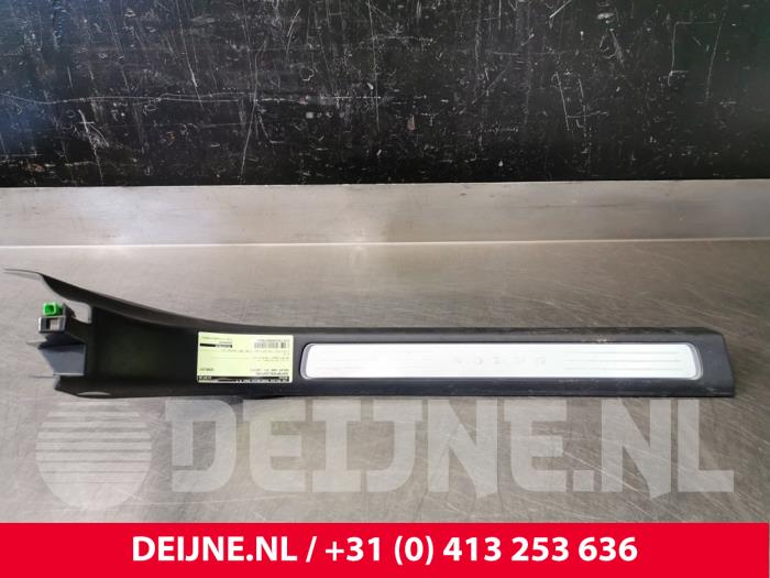 Begagnade Innerbelysning Volvo S90 II 2.0 D5 16V AWD Pris € 15,00 Marginaltabell erbjuds av van Deijne Onderdelen Uden B.V.