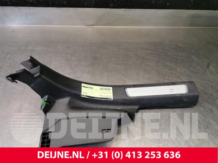 Begagnade Innerbelysning Volvo S90 II 2.0 D5 16V AWD Pris € 45,00 Marginaltabell erbjuds av van Deijne Onderdelen Uden B.V.