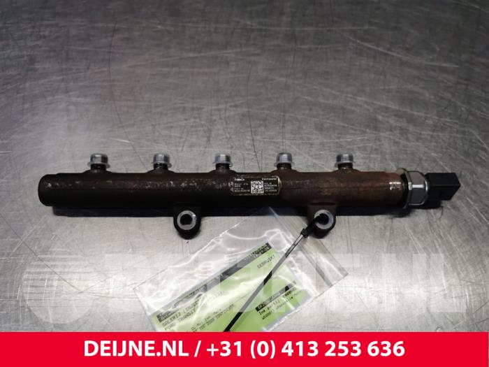 Usagé Système d'injection Ford Transit Prix € 84,70 Prix TTC proposé par van Deijne Onderdelen Uden B.V.