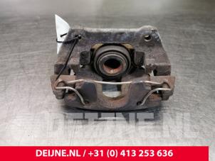 Used Rear brake calliper, left Volvo S80 (TR/TS) 2.5 D Price € 30,00 Margin scheme offered by van Deijne Onderdelen Uden B.V.