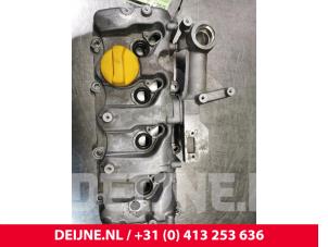 Used Rocker cover Opel Antara Price € 48,40 Inclusive VAT offered by van Deijne Onderdelen Uden B.V.