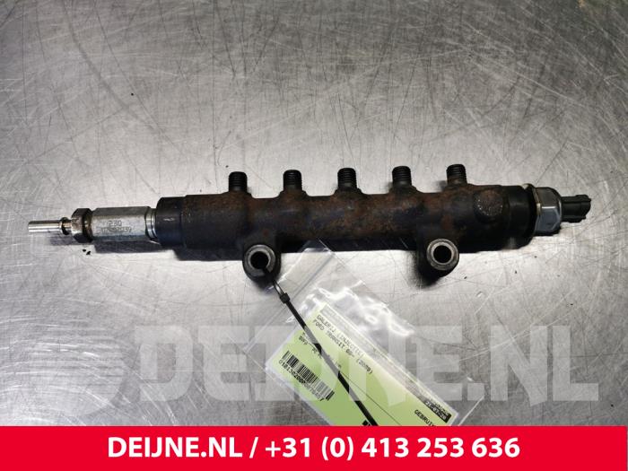 Usagé Système d'injection Ford Transit Prix € 60,50 Prix TTC proposé par van Deijne Onderdelen Uden B.V.