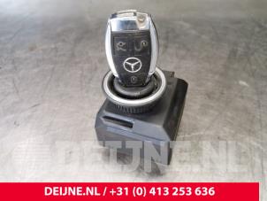 Used Ignition lock + key Mercedes E (W212) E-300 BlueTec Hybrid V6 24V Price € 135,00 Margin scheme offered by van Deijne Onderdelen Uden B.V.