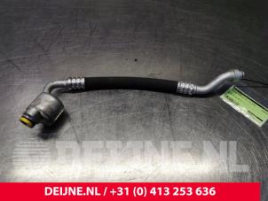 Usados Tubo de aire acondicionado Mercedes Sprinter Precio € 42,35 IVA incluido ofrecido por van Deijne Onderdelen Uden B.V.
