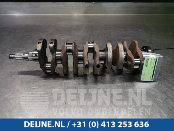 Używane Wal korbowy Volvo XC90 I 2.4 D5 20V Cena € 363,00 Z VAT oferowane przez van Deijne Onderdelen Uden B.V.