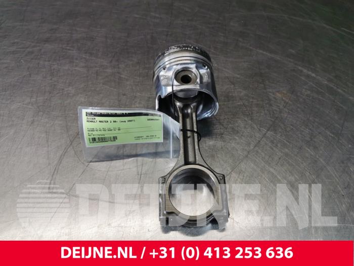 Usagé Piston Renault Master II (FD/HD) 2.5 dCi 120 FAP Prix € 60,50 Prix TTC proposé par van Deijne Onderdelen Uden B.V.