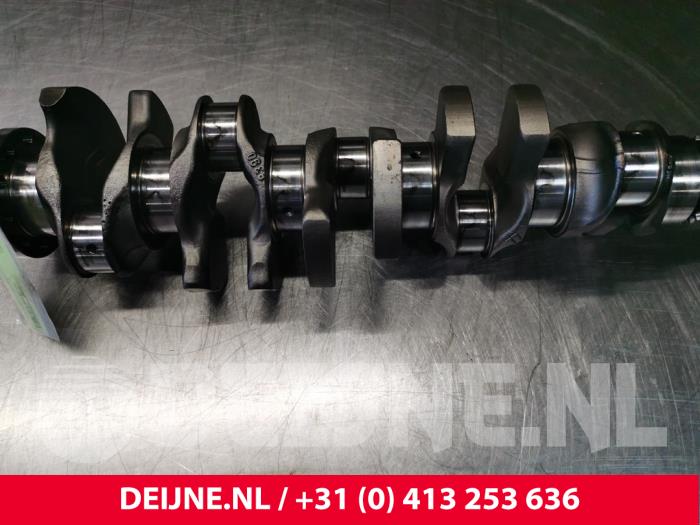 Usagé Vilebrequin Volvo V70 (BW) 2.0 D3 20V Prix € 350,00 Règlement à la marge proposé par van Deijne Onderdelen Uden B.V.