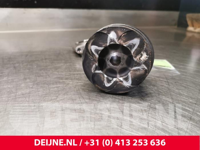 Usados Pistón Volvo V70 (BW) 2.0 D3 20V Precio € 90,00 Norma de margen ofrecido por van Deijne Onderdelen Uden B.V.