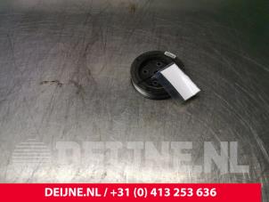 Used Crankshaft pulley Volvo XC70 (SZ) XC70 2.4 T 20V Price on request offered by van Deijne Onderdelen Uden B.V.