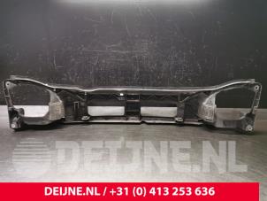 Front från en Renault Trafic New (FL) 1.9 dCi 100 16V 2003
