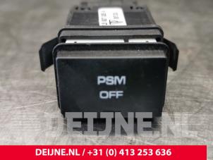 Used Switch (miscellaneous) Porsche Cayenne (9PA) 4.5 S V8 32V Price € 10,00 Margin scheme offered by van Deijne Onderdelen Uden B.V.