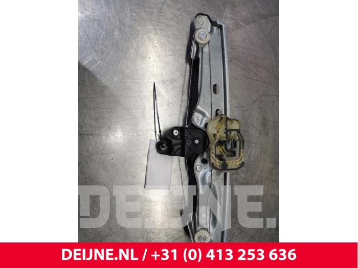 Opel Astra K 15- Rear door window mechanisms 4-door, right stock
