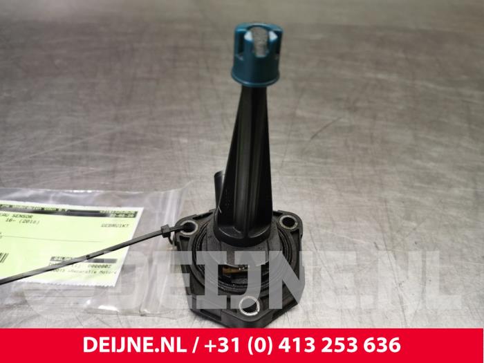 Gebrauchte Ölstandsensor Volkswagen Transporter Preis € 18,15 Mit Mehrwertsteuer angeboten von van Deijne Onderdelen Uden B.V.
