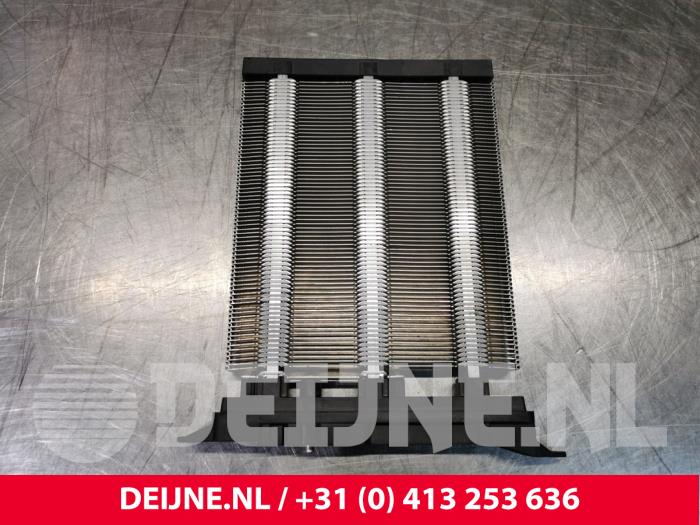 Begagnade Värmeelement Volkswagen Golf V (1K1) 1.9 TDI Pris € 8,00 Marginaltabell erbjuds av van Deijne Onderdelen Uden B.V.